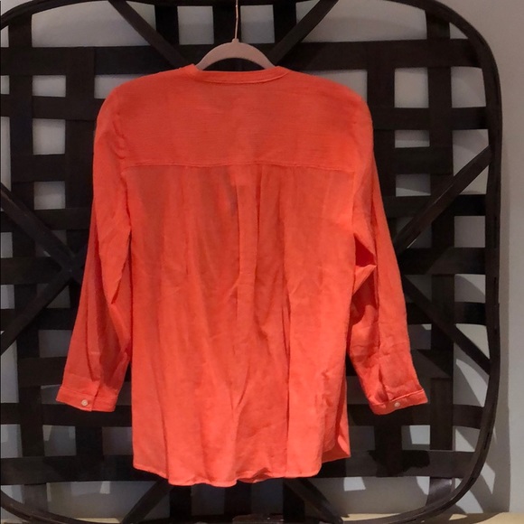 NWT Loft button down Blouse Sz Small - Picture 3 of 3